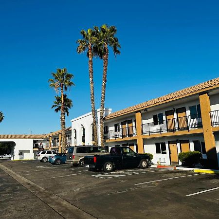 Casa Blanca Express & Suites Cypress Buena Park - Anaheim Area Esterno foto